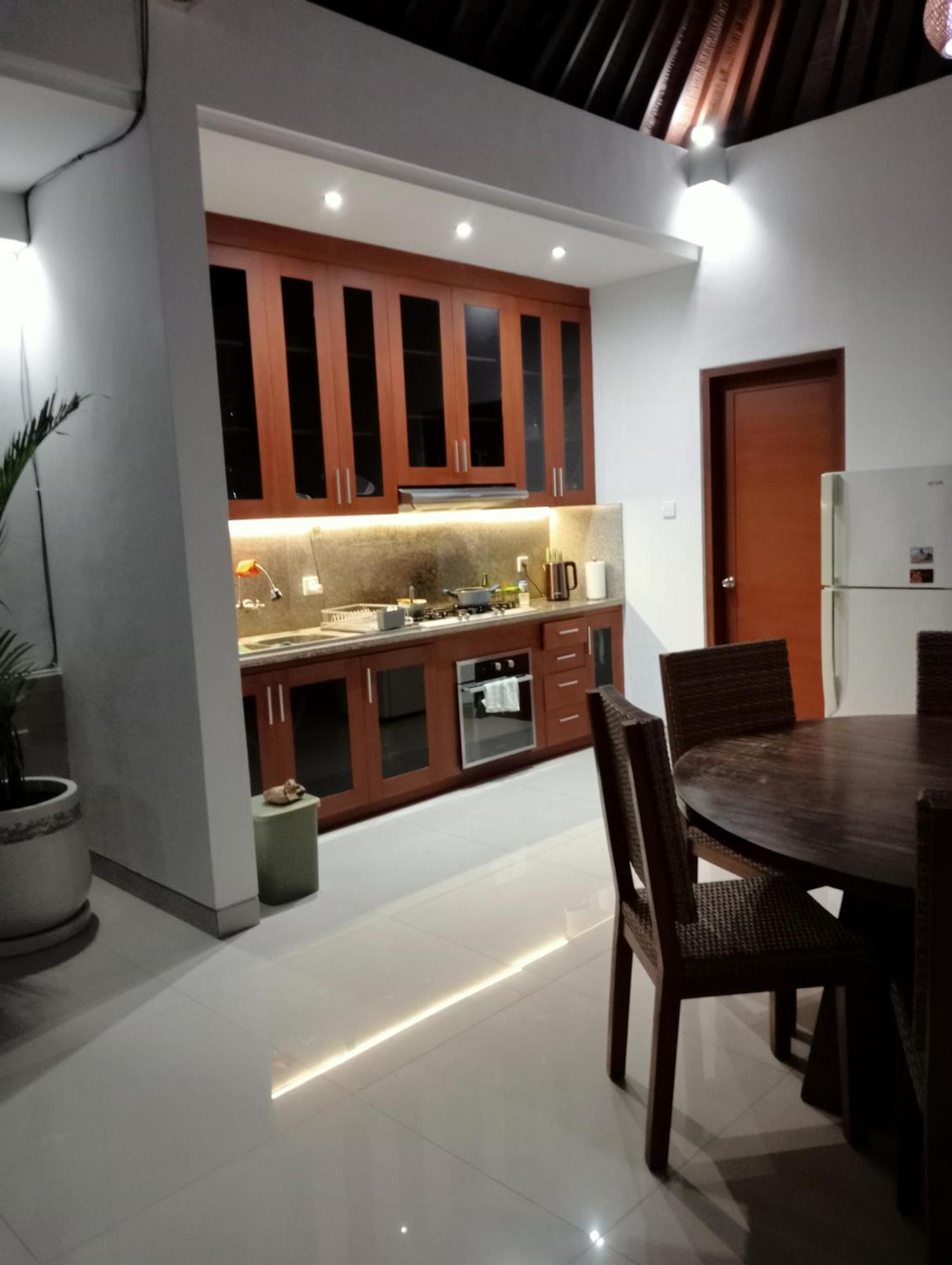 Pondok Indah Villa Ujung エクステリア 写真
