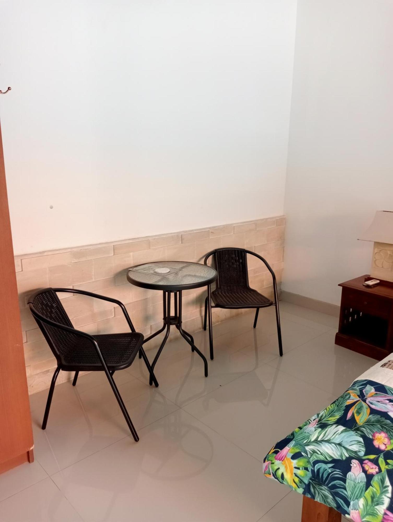 Pondok Indah Villa Ujung エクステリア 写真