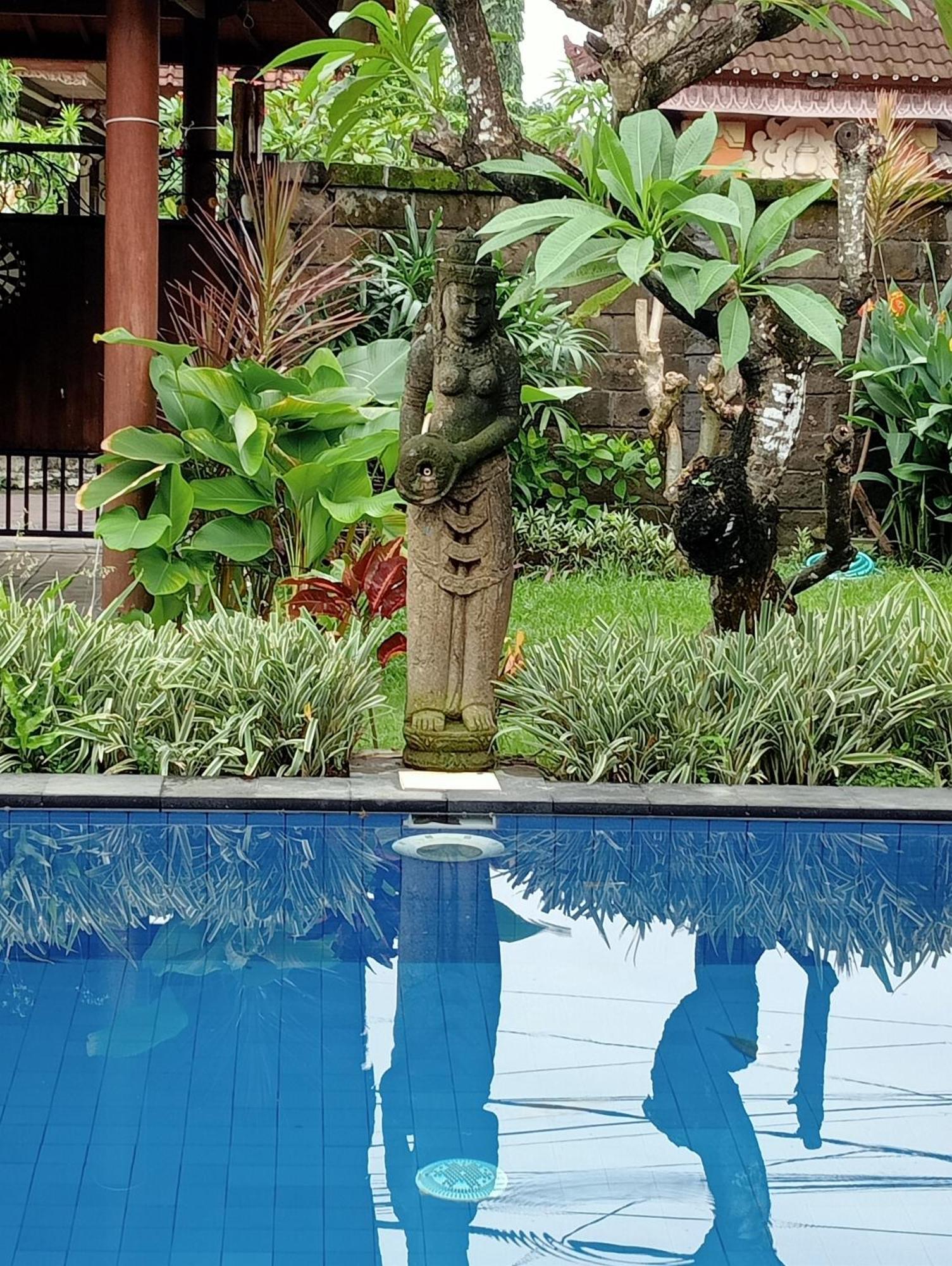 Pondok Indah Villa Ujung エクステリア 写真